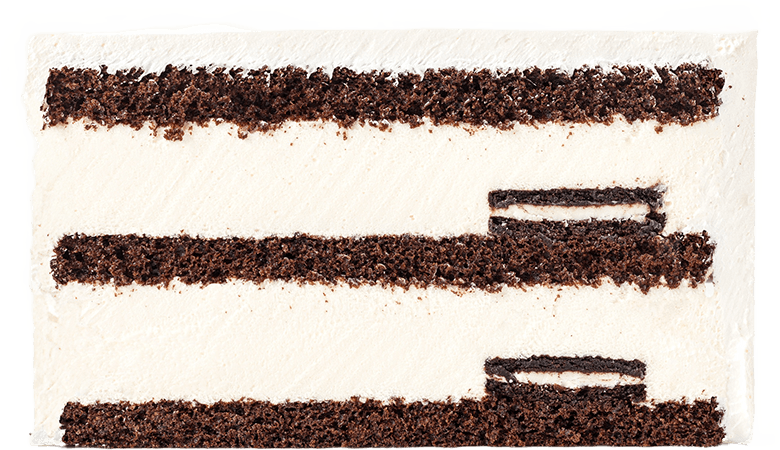 Oreo. Cremă de brânză, frișcă și biscuiți Oreo