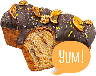 Cozonac De la Brodețchi cu Nuci și Petale de Trandafir